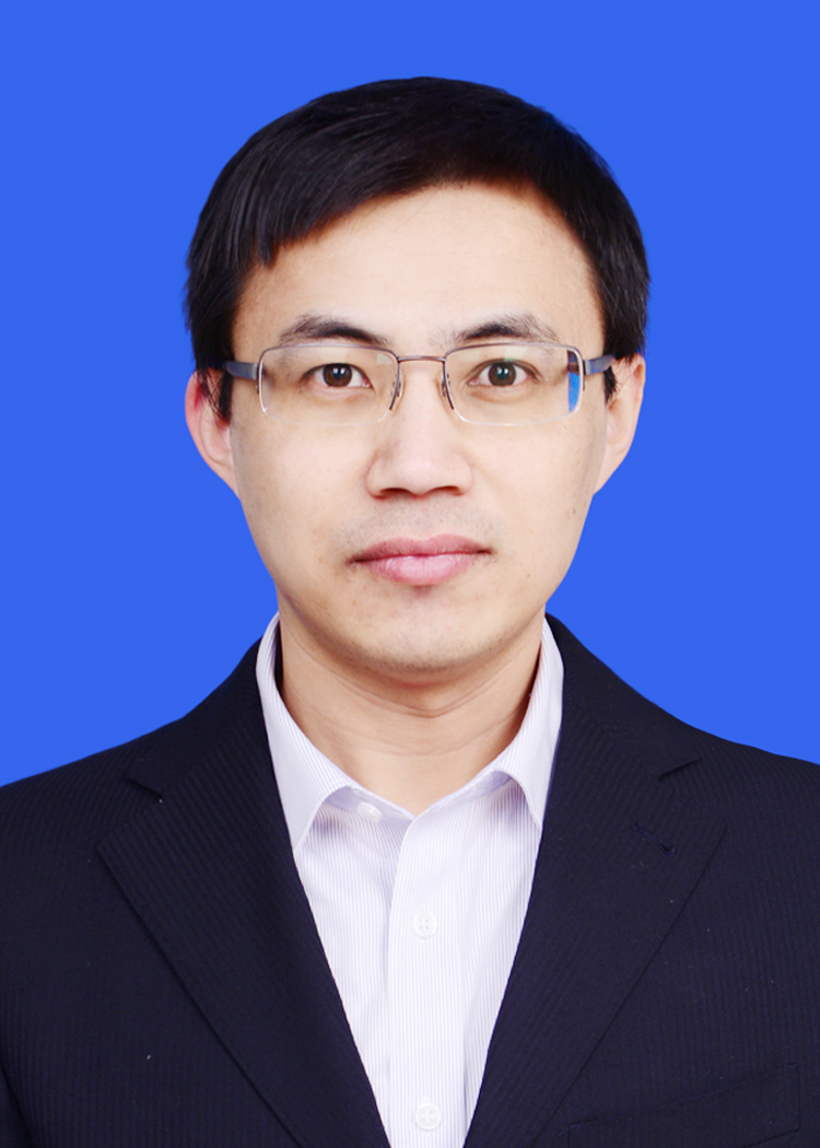 周侃侃.jpg